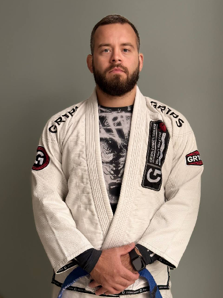 Знакомство с педагогами: тренер по борьбе Штырков Илья Сергеевич