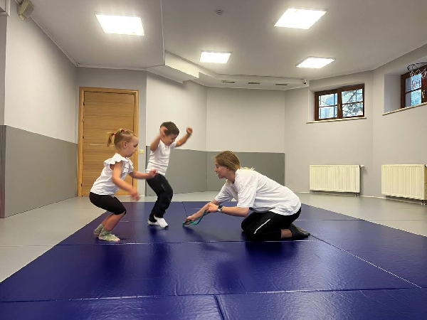 Сильные, ловкие, умелые! Как проходят наши физкультурные занятия