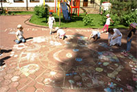 День защиты детей. Рисунок на асфальте.