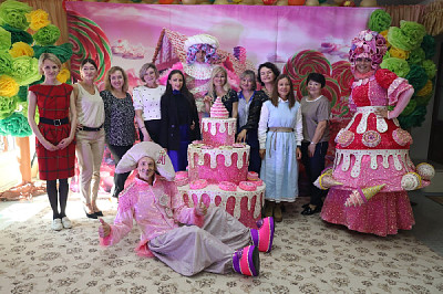 У нас праздник День дошкольного работника!