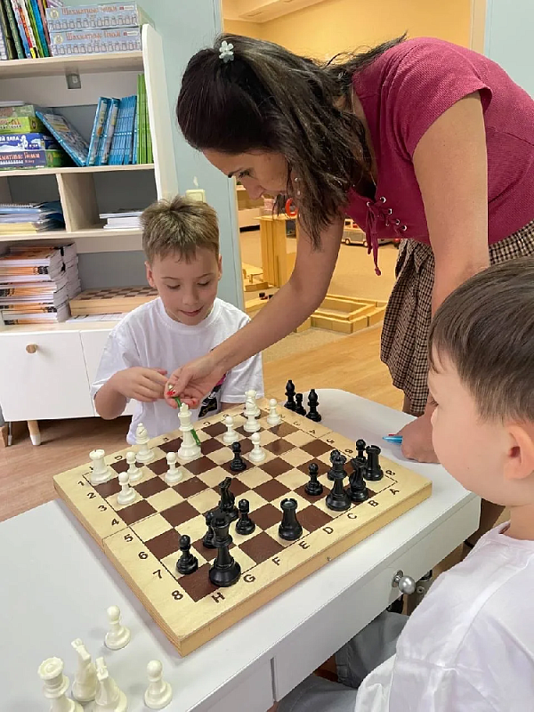 Пешка, ферзь и стратегия: как шахматный клуб растит будущих чемпионов