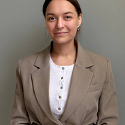 Знакомство с педагогами: психолог Репик Наталья Вячеславовна