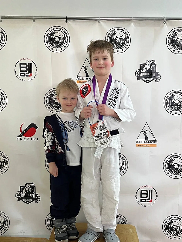 Первые шаги к победе: блестящий старт наших ребят!